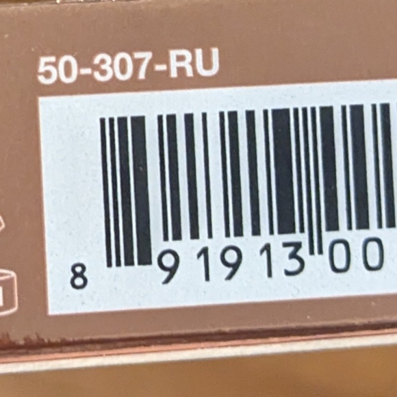 Beauty Pack: Virtue + Sarah Happ + L’Absolu Lacquer + Living Proof + Eminence - Picture 4 of 8